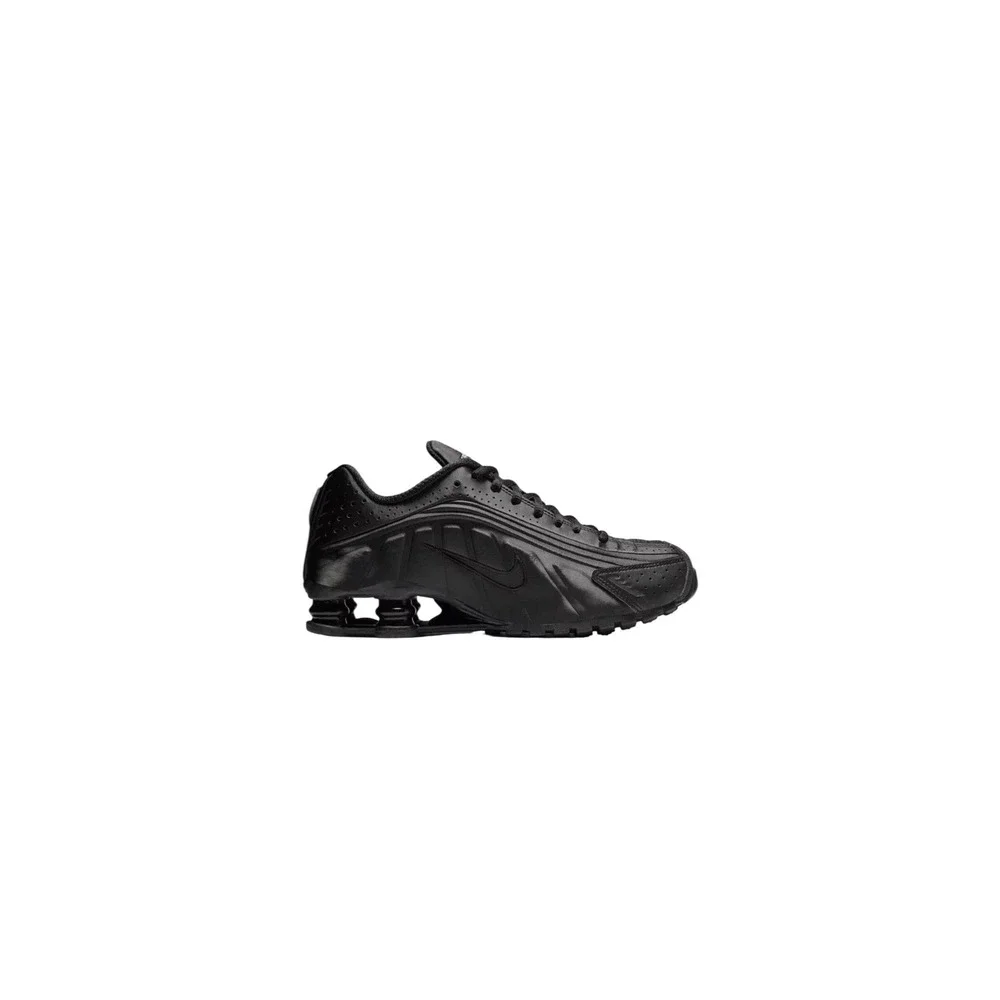 Nike Shox R4 Womens Black Max Orange‎ Athletic Sneakers AR3565-004 Size 7.5